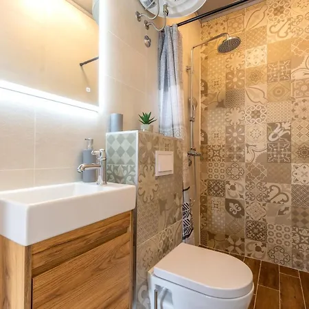 Vila Cicibela Kastela