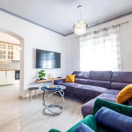 Cicibela Villa Kastela